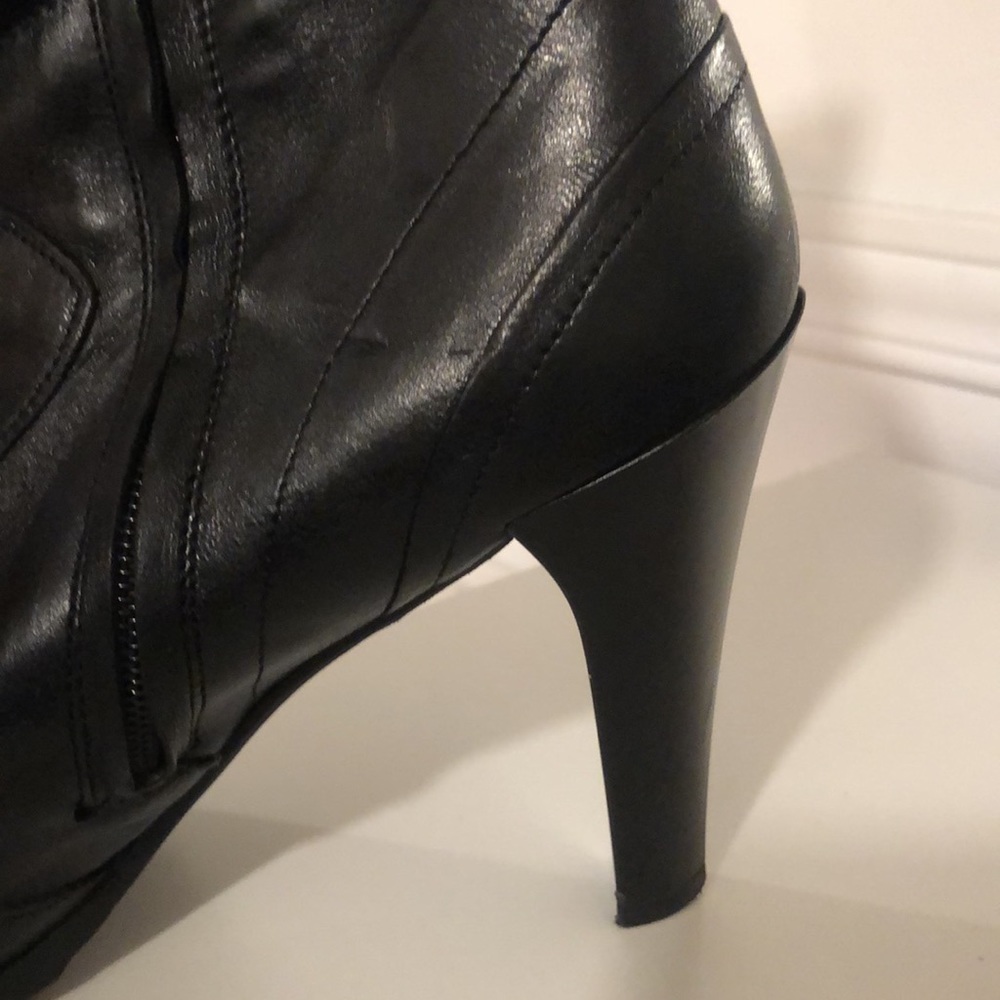 Booties ✨ - Picture 5 of 5